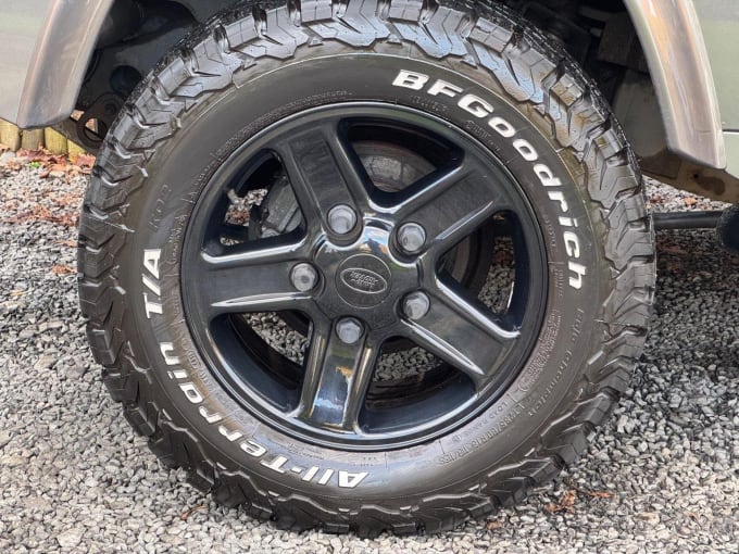 2014 Land Rover Defender 90