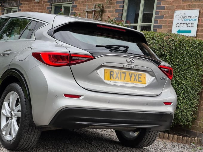 2017 Infiniti Q30