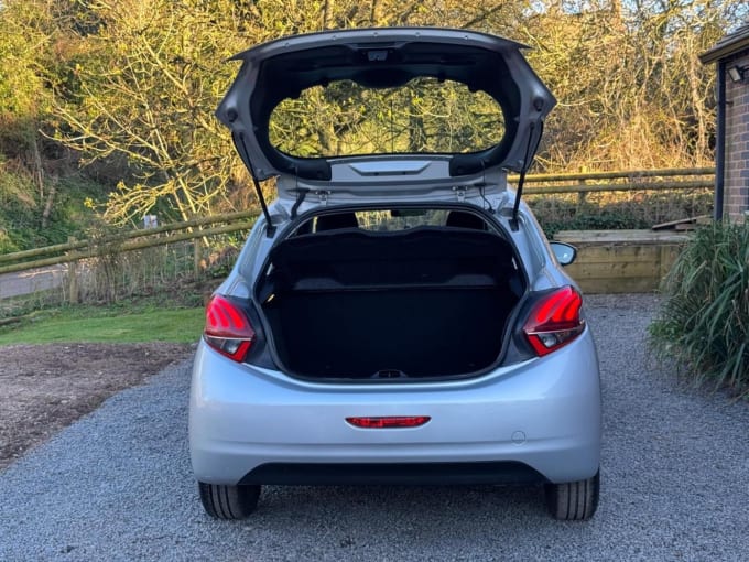 2016 Peugeot 208