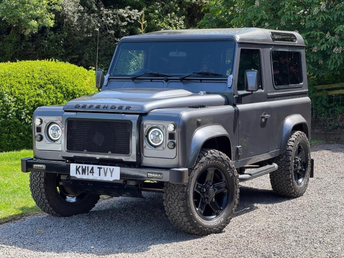 2014 Land Rover Defender 90