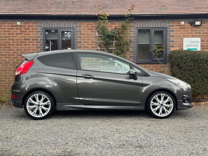 2015 Ford Fiesta