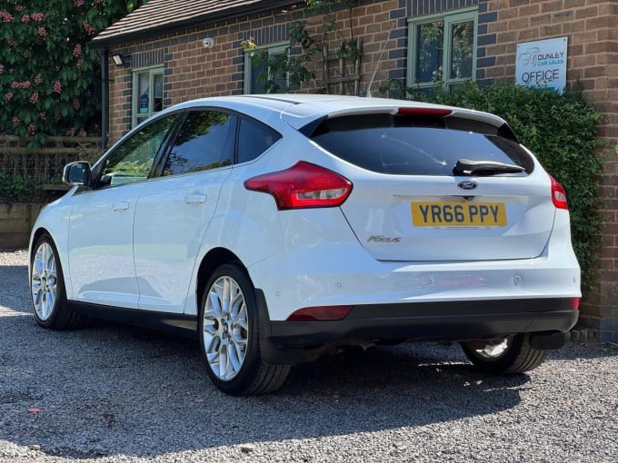 2016 Ford Focus