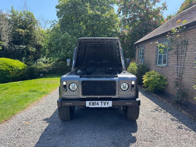 2014 Land Rover Defender 90