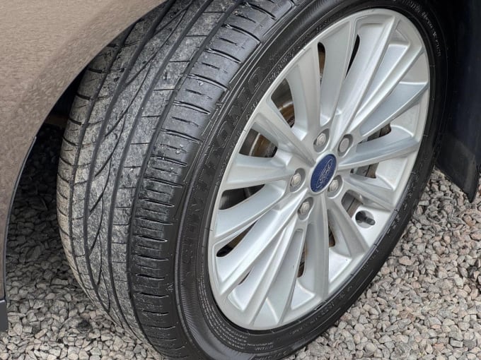 2015 Ford Grand C-max