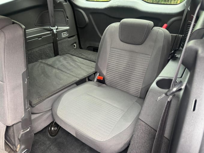 2015 Ford Grand C-max