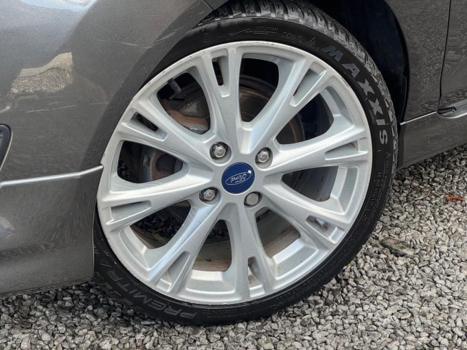 2015 Ford Fiesta