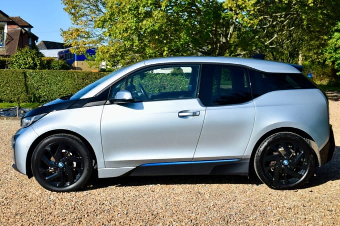 2024 BMW I3