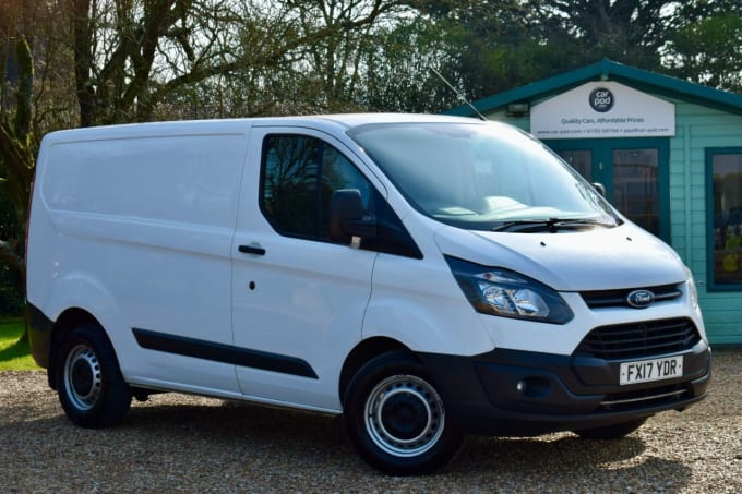 2025 Ford Transit Custom