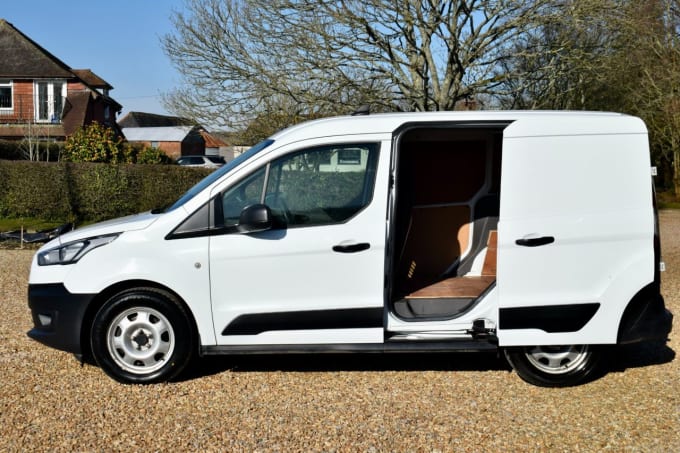 2025 Ford Transit Connect