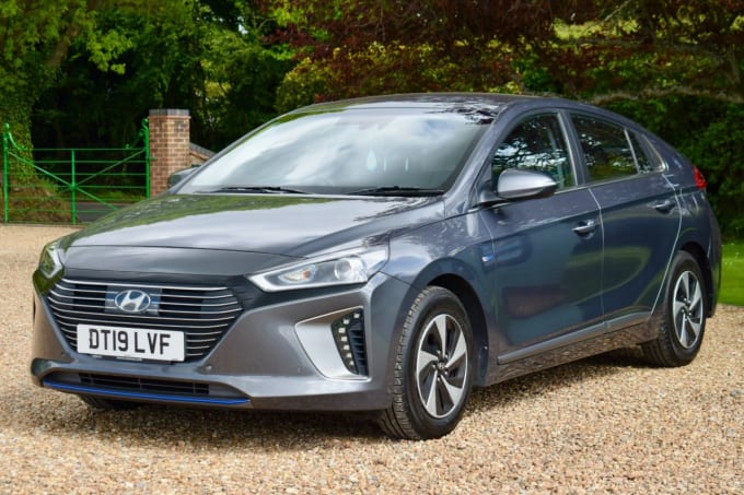 2025 Hyundai Ioniq