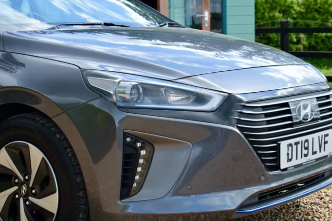 2025 Hyundai Ioniq