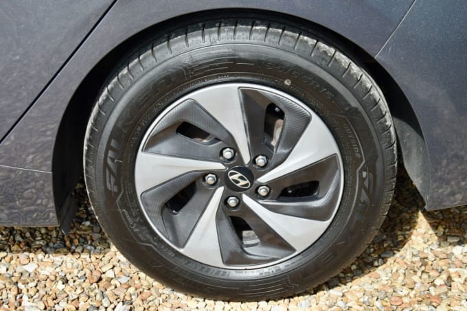 2025 Hyundai Ioniq