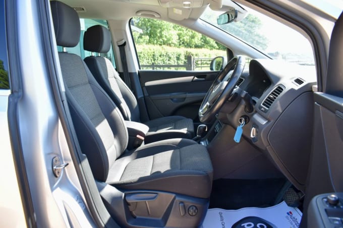 2025 Volkswagen Sharan