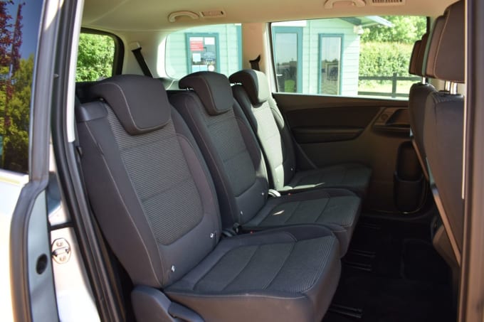 2025 Volkswagen Sharan