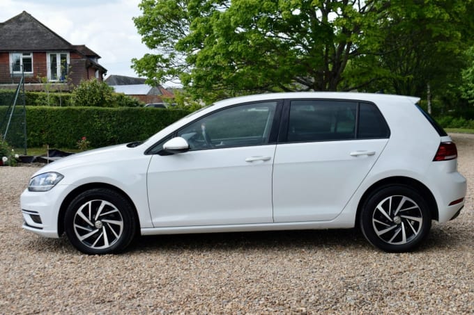 2025 Volkswagen Golf