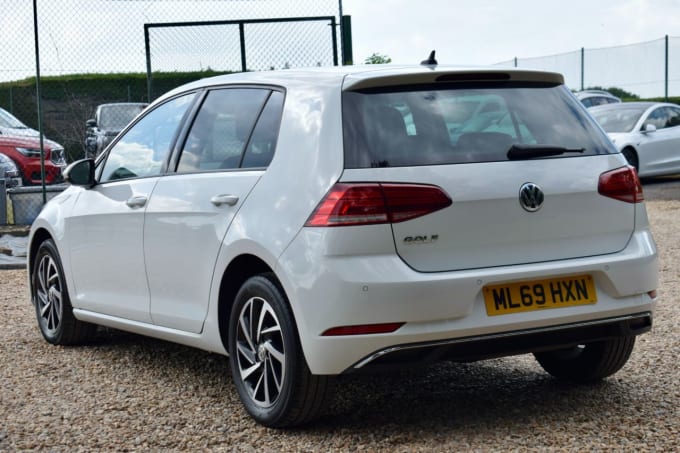 2025 Volkswagen Golf