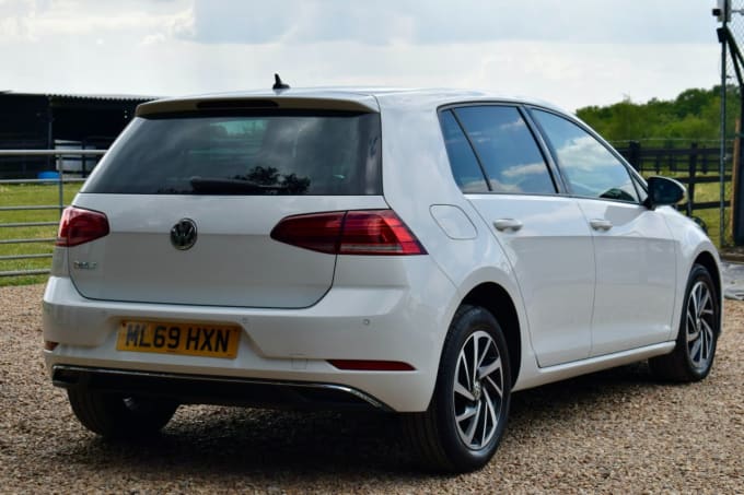 2025 Volkswagen Golf