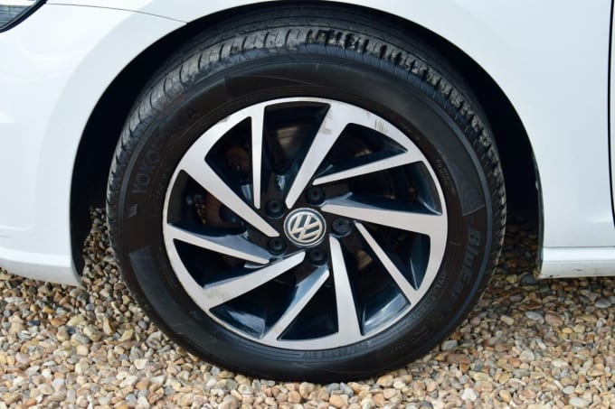 2025 Volkswagen Golf