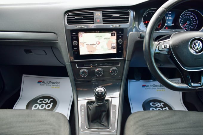 2025 Volkswagen Golf