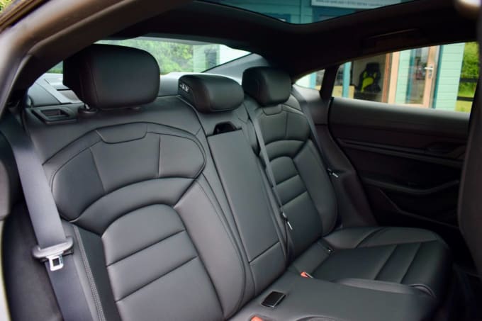 2025 Porsche Taycan