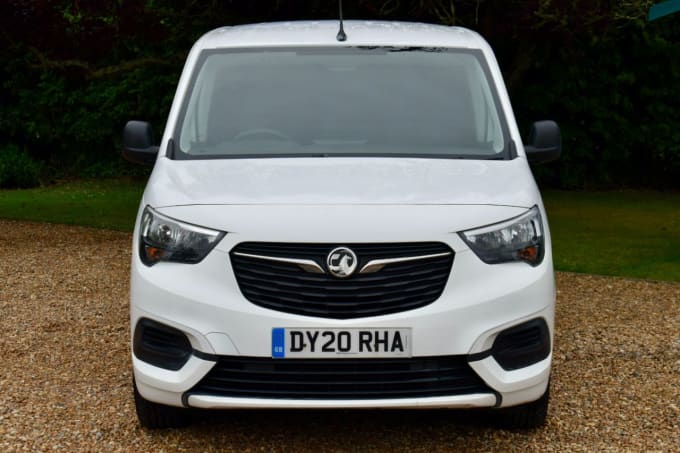 2025 Vauxhall Combo