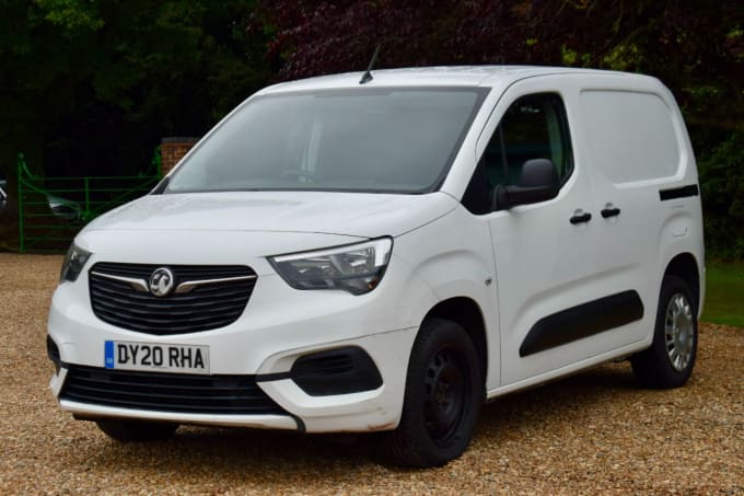 2025 Vauxhall Combo