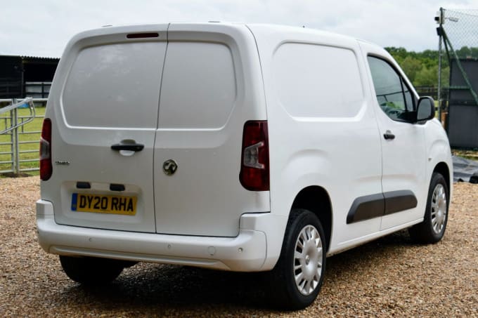 2025 Vauxhall Combo