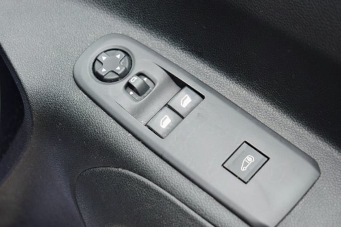 2025 Vauxhall Combo