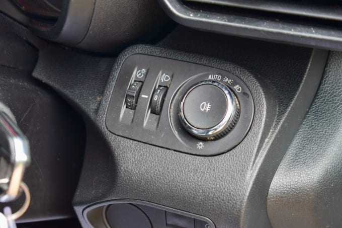 2025 Vauxhall Combo