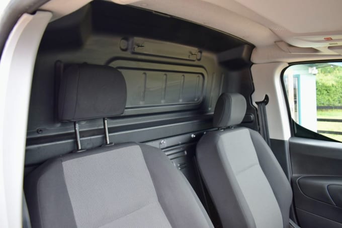 2025 Vauxhall Combo