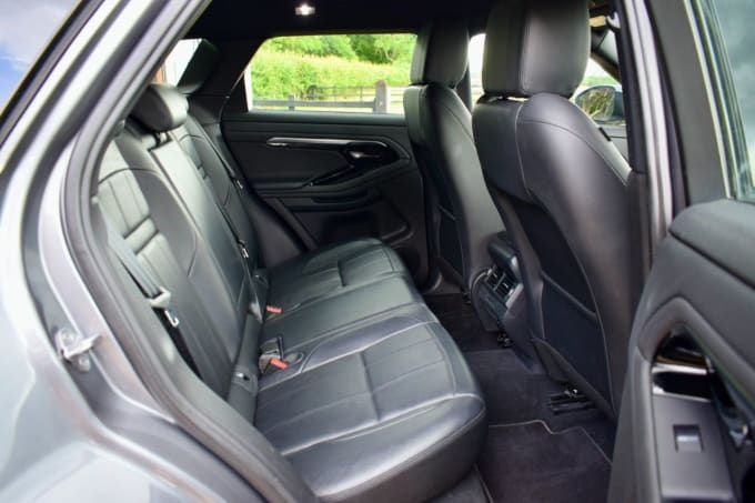 2025 Land Rover Range Rover Evoque