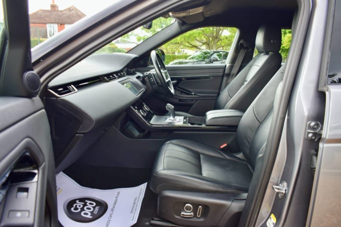 2025 Land Rover Range Rover Evoque