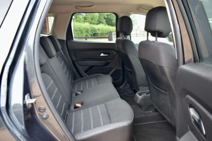 2025 Dacia Duster
