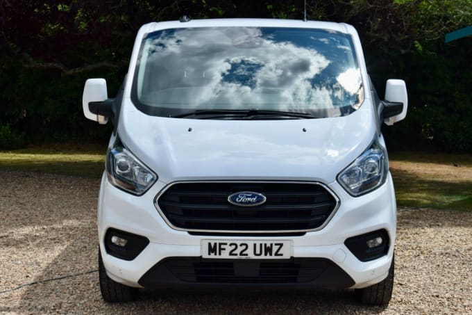 2025 Ford Transit Custom