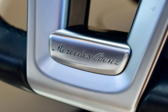 2025 Mercedes-benz Sl