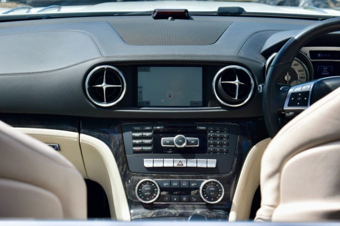 2025 Mercedes-benz Sl