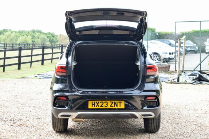 2025 Mg Mg Zs