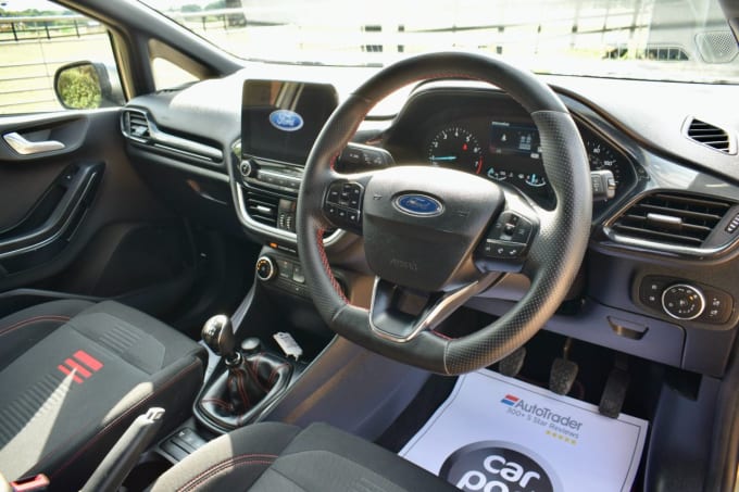 2025 Ford Fiesta