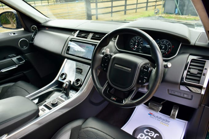 2025 Land Rover Range Rover Sport