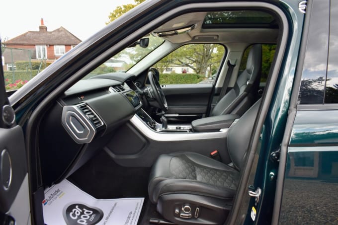 2025 Land Rover Range Rover Sport