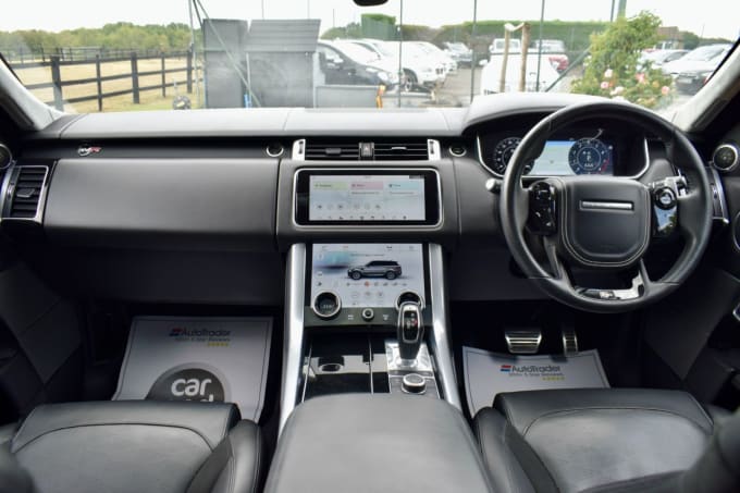 2025 Land Rover Range Rover Sport