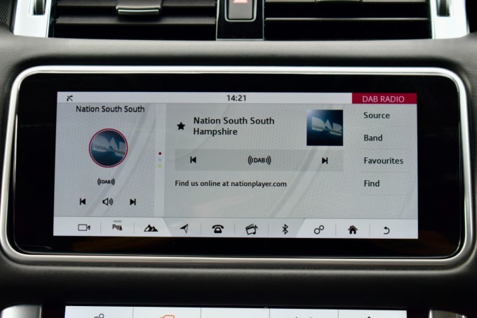 2025 Land Rover Range Rover Sport
