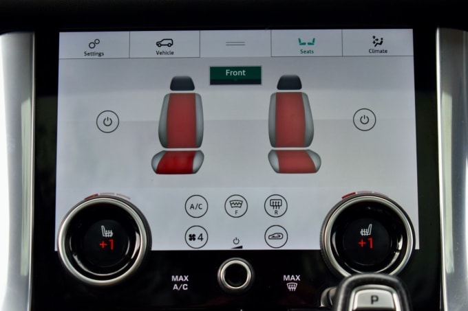 2025 Land Rover Range Rover Sport