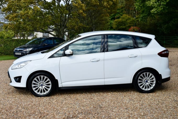 2025 Ford C-max