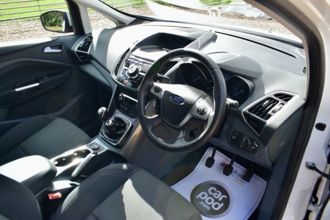 2025 Ford C-max