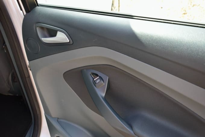 2025 Ford C-max