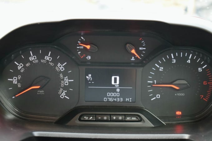 2025 Peugeot Partner