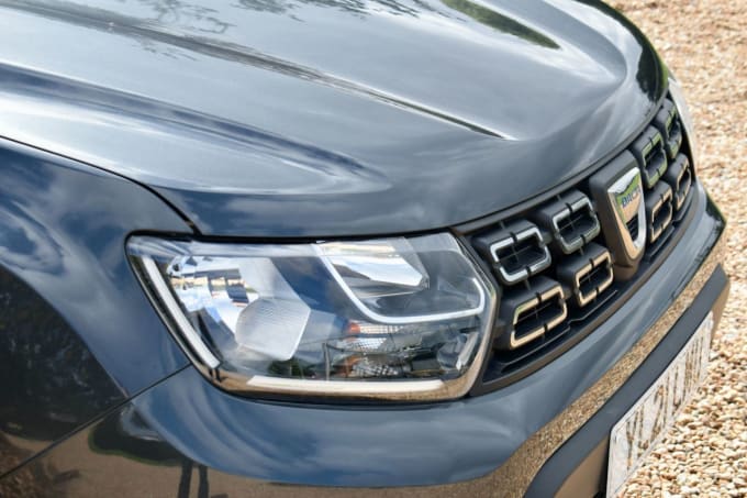 2025 Dacia Duster