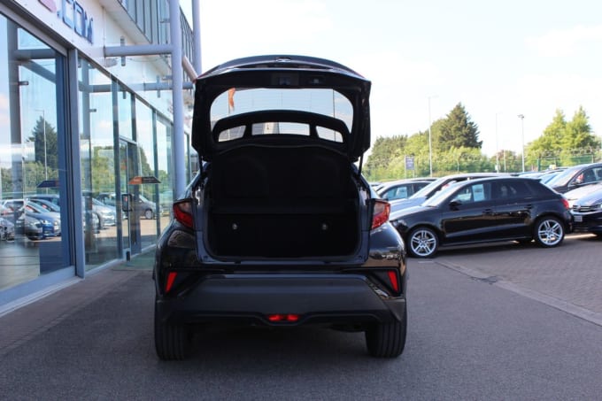 2025 Toyota Chr