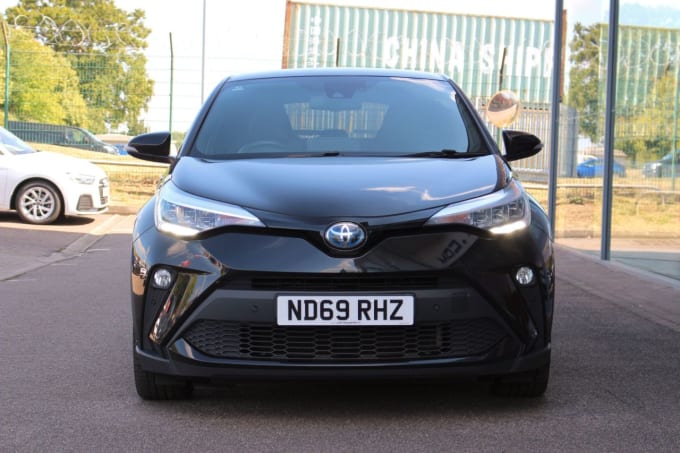 2025 Toyota Chr